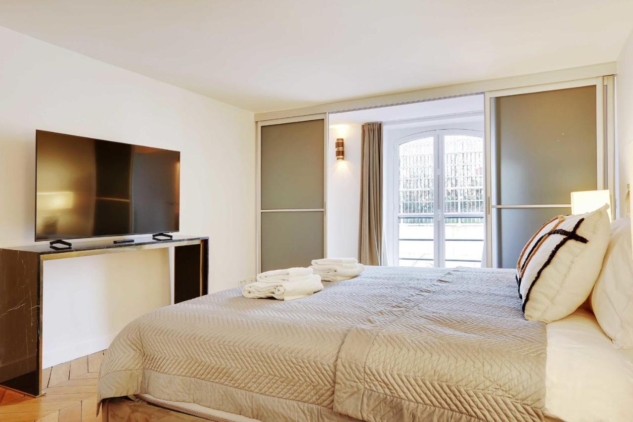 Elegant Apartment - 2Bd-6P - Avenue Montaigne Paris Exterior foto
