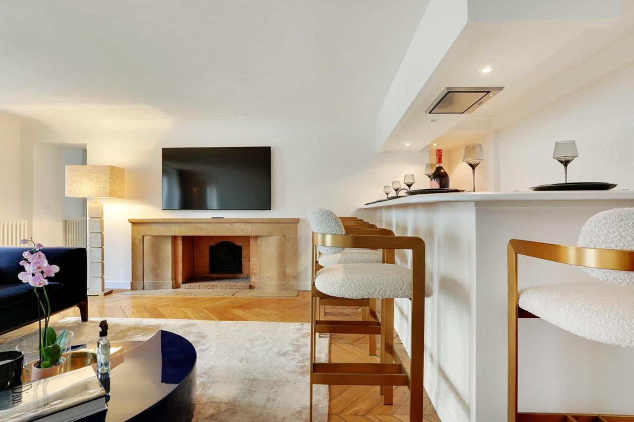Elegant Apartment - 2Bd-6P - Avenue Montaigne Paris Exterior foto